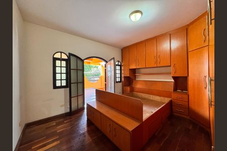 Casa para alugar com 350m², 3 quartos e 3 vagasQuarto 2