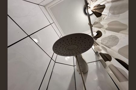 Casa para alugar com 350m², 3 quartos e 3 vagasBanheiro 