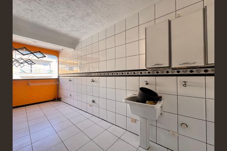 Casa para alugar com 350m², 3 quartos e 3 vagasLavanderia