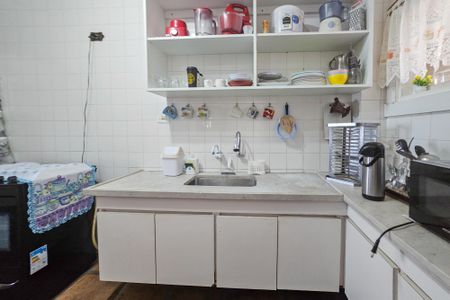 Apartamento para alugar com 84m², 2 quartos e 1 vagaCozinha