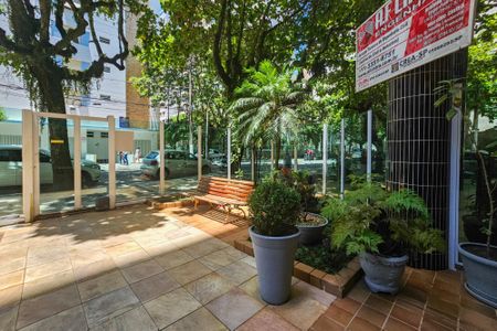 Apartamento para alugar com 84m², 2 quartos e 1 vagaÁrea de Lazer 