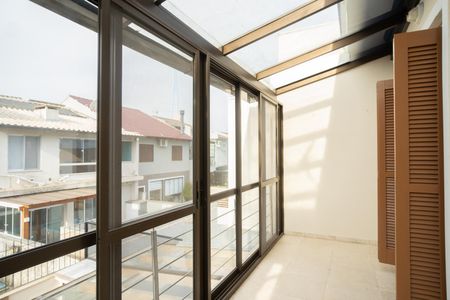 Casa para alugar com 220m², 3 quartos e 2 vagas Casa para alugar com 220m², 3 quartos e 2 vagasVaranda do Quarto 2