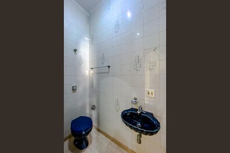 Casa à venda com 90m², 2 quartos e sem vagaBanheiro da Suíte