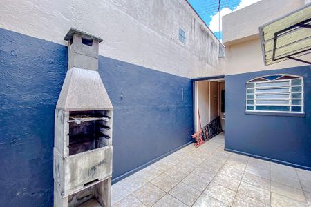 Casa à venda com 90m², 2 quartos e sem vagaÁrea externa