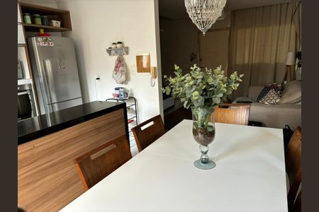 Casa de condomínio à venda com 69m², 2 quartos e 2 vagasCozinha