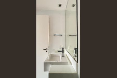 Apartamento à venda com 77m², 3 quartos e 1 vagaBanheiro da Suíte