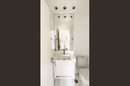 Apartamento à venda com 77m², 3 quartos e 1 vagaBanheiro da Suíte