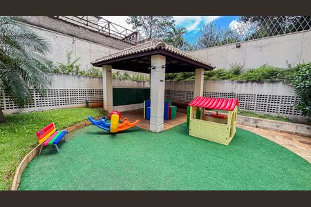 Apartamento à venda com 77m², 3 quartos e 1 vagaPlayground