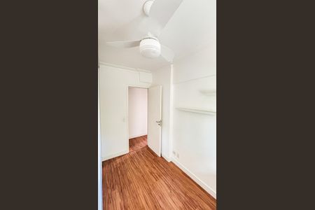 Apartamento à venda com 77m², 3 quartos e 1 vagaQuarto 2