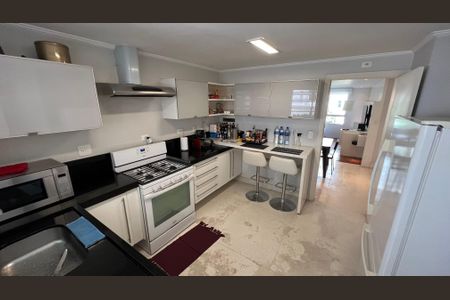 Apartamento à venda com 145m², 3 quartos e 2 vagasCozinha