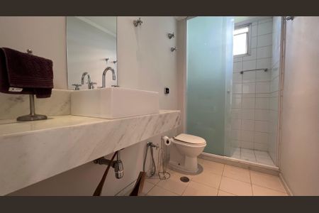 Apartamento à venda com 145m², 3 quartos e 2 vagasBanheiro