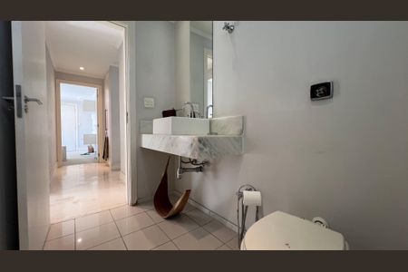 Apartamento à venda com 145m², 3 quartos e 2 vagasBanheiro