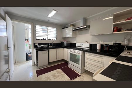 Apartamento à venda com 145m², 3 quartos e 2 vagasCozinha
