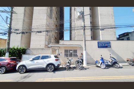 Apartamento para alugar com 47m², 2 quartos e 1 vaga Apartamento para alugar com 47m², 2 quartos e 1 vagaFachada