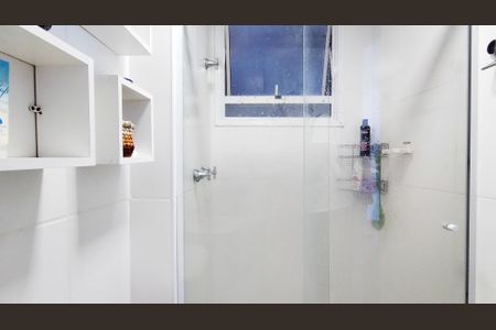 Apartamento para alugar com 47m², 2 quartos e 1 vaga Apartamento para alugar com 47m², 2 quartos e 1 vagaBanheiro