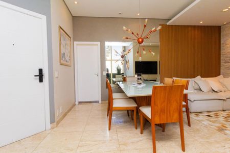 Apartamento à venda com 210m², 3 quartos e 3 vagasSala 1