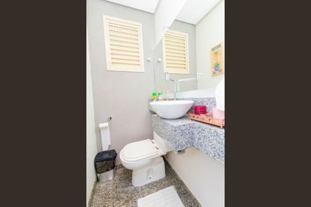 Apartamento à venda com 210m², 3 quartos e 3 vagasBanheiro 2