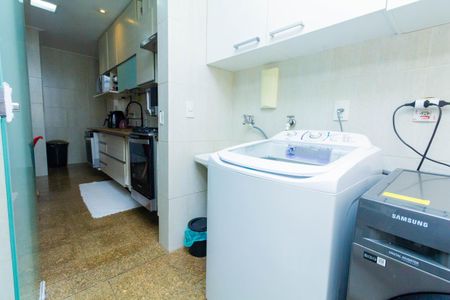 Apartamento à venda com 210m², 3 quartos e 3 vagasÁrea de Serviço