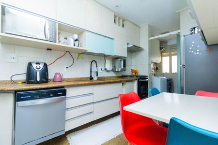 Apartamento à venda com 210m², 3 quartos e 3 vagasCozinha