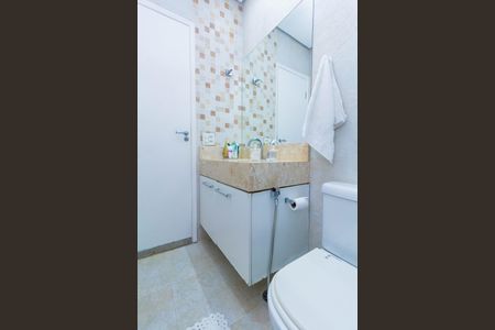 Apartamento à venda com 210m², 3 quartos e 3 vagasBanheiro da suíte