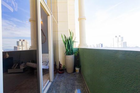 Apartamento à venda com 210m², 3 quartos e 3 vagasVaranda