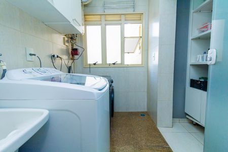 Apartamento à venda com 210m², 3 quartos e 3 vagasÁrea de Serviço