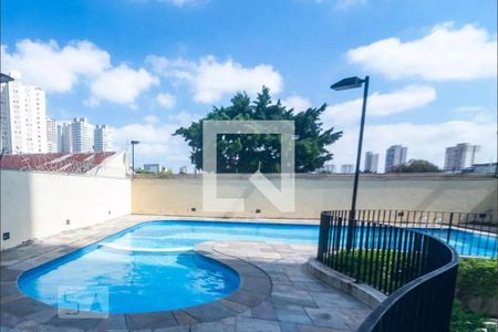 Apartamento à venda com 210m², 3 quartos e 3 vagasÁrea comum - Piscina