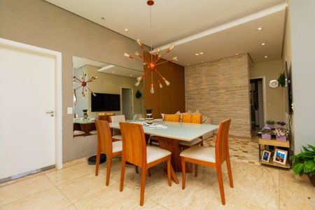 Apartamento à venda com 210m², 3 quartos e 3 vagasSala 1