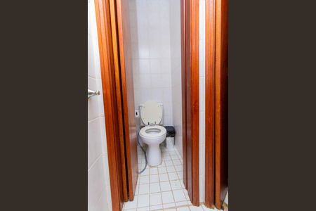 Apartamento à venda com 210m², 3 quartos e 3 vagasBanheiro 5