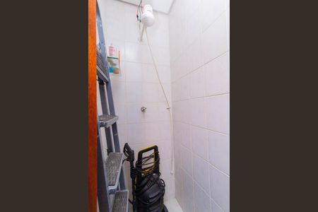 Apartamento à venda com 210m², 3 quartos e 3 vagasBanheiro 5