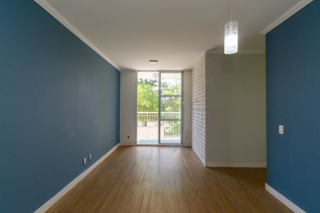 Apartamento à venda com 59m², 3 quartos e 1 vaga Apartamento à venda com 59m², 3 quartos e 1 vagaSala