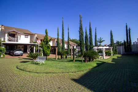 Casa de condomínio para alugar com 146m², 3 quartos e 2 vagas Casa de condomínio para alugar com 146m², 3 quartos e 2 vagasÁrea comum
