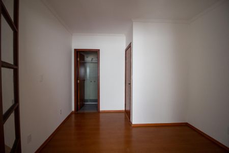 Casa de condomínio para alugar com 146m², 3 quartos e 2 vagas Casa de condomínio para alugar com 146m², 3 quartos e 2 vagasSuíte 3