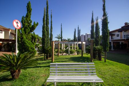 Casa de condomínio para alugar com 146m², 3 quartos e 2 vagas Casa de condomínio para alugar com 146m², 3 quartos e 2 vagasÁrea comum
