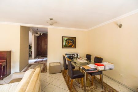 Casa de condomínio para alugar com 310m², 3 quartos e 6 vagasSala de Jantar