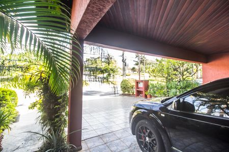 Casa de condomínio para alugar com 310m², 3 quartos e 6 vagasGaragem