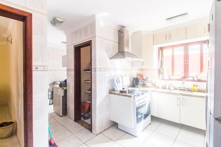 Casa de condomínio para alugar com 310m², 3 quartos e 6 vagasCozinha