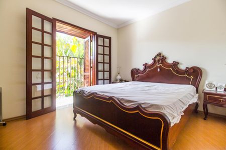 Casa de condomínio para alugar com 310m², 3 quartos e 6 vagasSuíte master