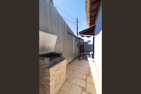 Casa à venda com 250m², 3 quartos e 3 vagasQuintal