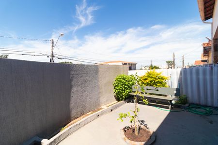 Casa à venda com 250m², 3 quartos e 3 vagasQuintal