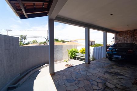 Casa à venda com 250m², 3 quartos e 3 vagasGaragem