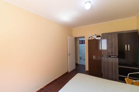 Casa à venda com 250m², 3 quartos e 3 vagasQuarto 02