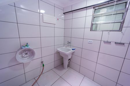 Casa para alugar com 78m², 2 quartos e sem vagaÁrea de Serviço