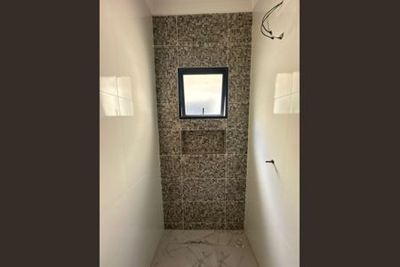 Casa à venda com 260m², 3 quartos e 5 vagasBanheiro da Suíte 3