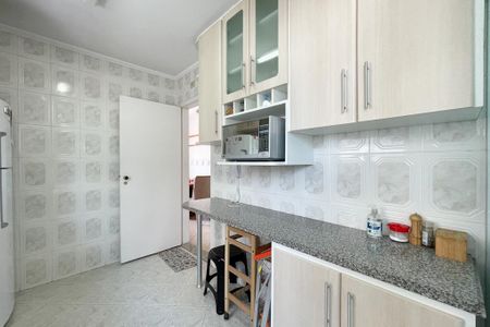 Apartamento para alugar com 50m², 2 quartos e 1 vaga Apartamento para alugar com 50m², 2 quartos e 1 vagaBanheiro Social