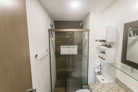 Apartamento para alugar com 54m², 1 quarto e 1 vaga Apartamento para alugar com 54m², 1 quarto e 1 vagaBanheiro da Suíte