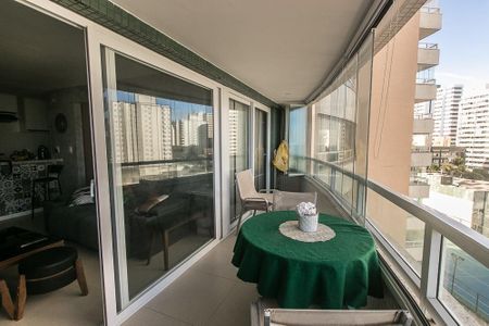 Apartamento para alugar com 54m², 1 quarto e 1 vaga Apartamento para alugar com 54m², 1 quarto e 1 vagaVaranda da Sala