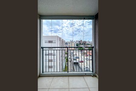 Apartamento para alugar com 52m², 2 quartos e 1 vagaVaranda