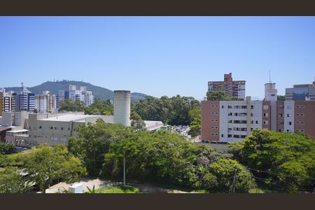 Apartamento para alugar com 84m², 3 quartos e 2 vagasSuíte - Vista