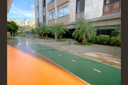 Apartamento à venda com 100m², 3 quartos e 2 vagasÁrea comum - Pista de Corrida